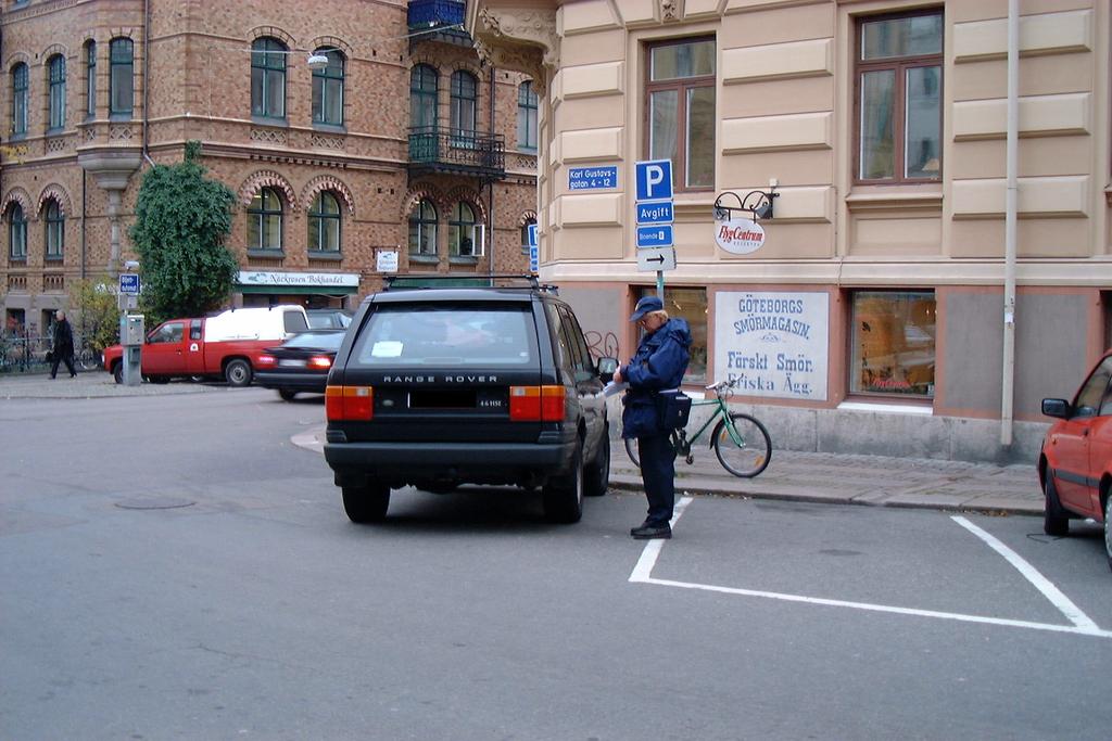 Vad tycker parkeringsvakterna?