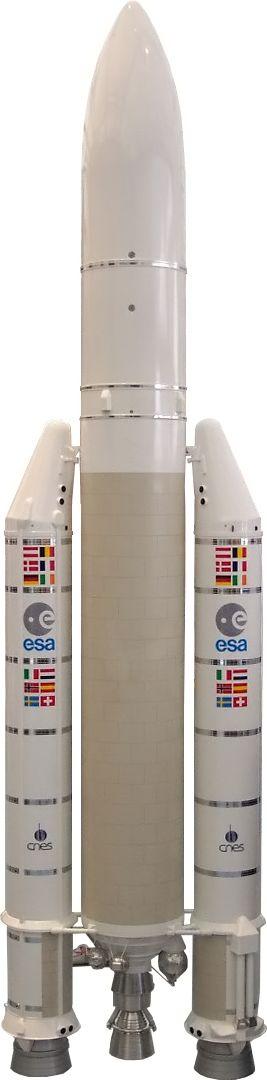 Rymdraketer och satelliter Ariane 5 skjuter upp satelliter. Den är 59 meter hög. Den väger ca 8 ton. Krutraketer har extra kraft. De tar 15 minuter att åka upp i rymden.