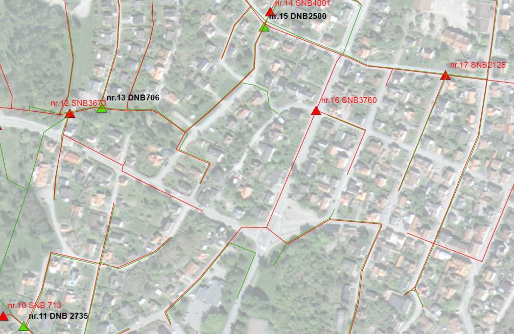 Figur 5 Placering av mätpunkter i avloppssystemet (rödmarkerade) och dagvattensystemet (grönmarkerade) i Strömslund södra. Mätpunkt nr.