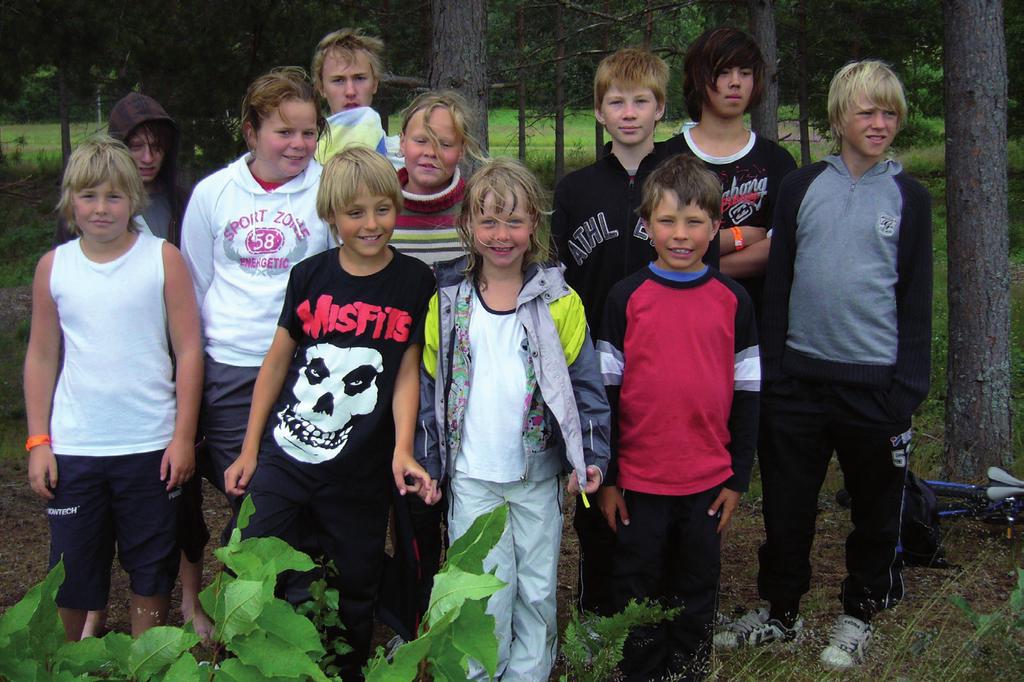 Torsdagar är det full fart i Rottneroshallen mellan 18.30-20.00 med mycket balans och styrketräning. Det är bara att komma och vara med!