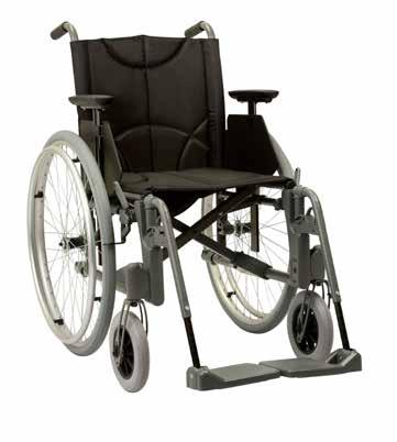 För att underlätta sidoöverflyttning kan även bromshandtagen fällas framåt i bromsat läge. För att underlätta att transportera rullstolen i bil är självklart drivhjulen också avtagbara.
