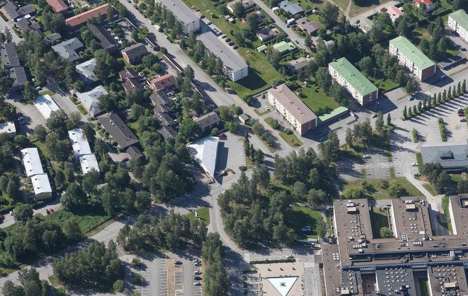 DETALJPLANEÄNDRING TOMT 25-4-17 / Fastighets Ab Karleby Apotekshuset, Mariegatan 19 BESKRIVNING 24.1.2017 7 Flygfoto över planområdet söderut sett.