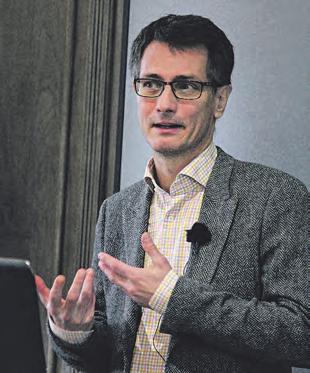 Text och bild: Helena Holmkrantz Footprint 2017 inleddes av Lantmännens två representanter, hållbarhetschef Claes Johansson och strategichef Patrik Myrelid.