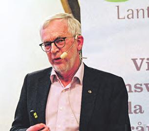 De fick bland annat svara på frågor kring Lantmännens förvärv av en liten andel i HK Scan. Är det inte riskfyllt att satsa på HK Scan nu när Danish Crown är på så stor frammarsch i Sverige?