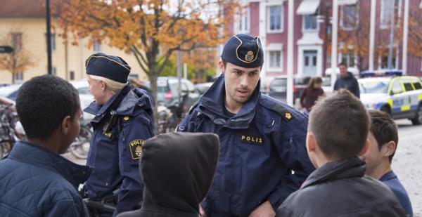 brottsförebyggande arbete utan att ha ett lika tydligt utpekat ansvar. Exempel på dessa är Barnombudsmannen Bolagsverket Många aktörer bidrar i det brottsförebyggande arbetet.