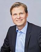 Styrelse, ledande befattningshavare och revisor Ola Persson, född 1969 CFO för SSM. Ledande befattningshavare sedan 2013.
