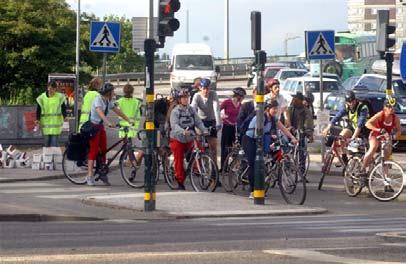 Potential för ökad cyklande finns Cyklisterna i Stockholm cyklar ganska långt.