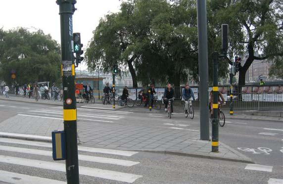 Åttio procent av arbetsresorna i Stockholm stad är kortare än en mil, vilket gör cykeln till ett konkurrenskraftigt färdmedel.