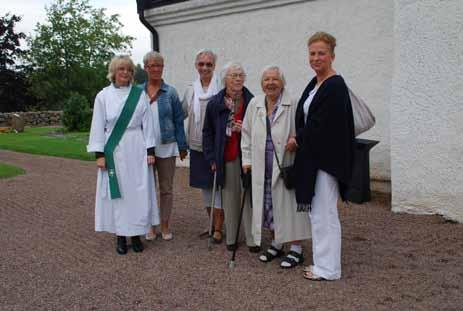 FRIVILLIGHET Kyrkan har många människor som arbetar frivilligt knutna till sina olika verksamheter.