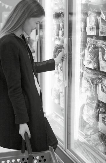 Justerat för Ratos ägarandel. Exklusive Serena Properties. KONSUMENT HL Display En global leverantör av produkter och lösningar för butikskommunikation och varuexponering.
