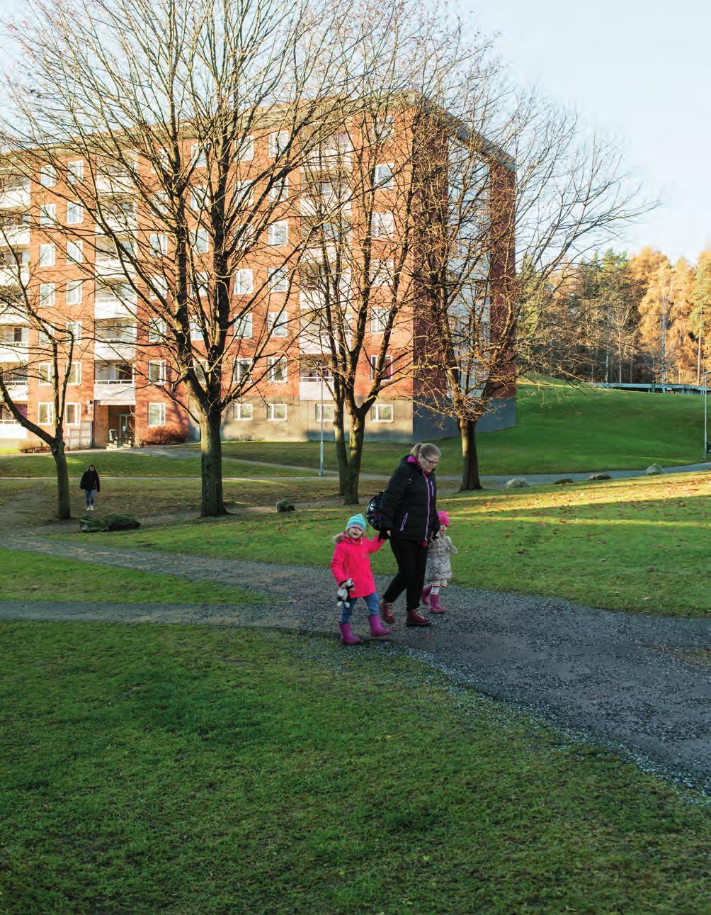 Ett riktigt familjeområde med många lekplatser och grönytor. Södertälje Med mer än 1 500 lägenheter i framför allt Saltskog och Västergård, är Lundbergs en stor hyresvärd i Södertälje.