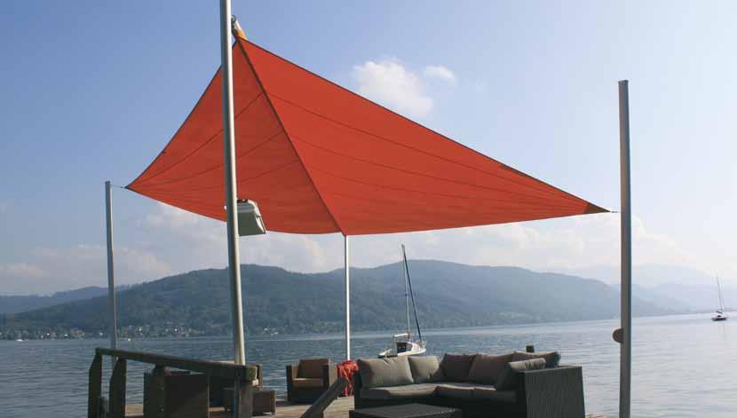 000:- En flexibel favorit Hissa segel i sommar Ett parasoll är ett klassiskt och flexibelt solskydd för altan, balkong och uteplats.