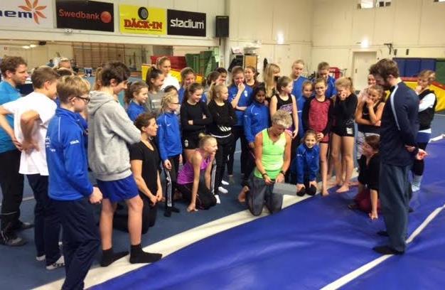 att åka till Danmark på träningsläger för inspiration och motivation för alla gymnaster som tävlar på Riksnivå födda 05 och äldre att ha minst en gymnast med i Junior/Senior Trupplandslaget