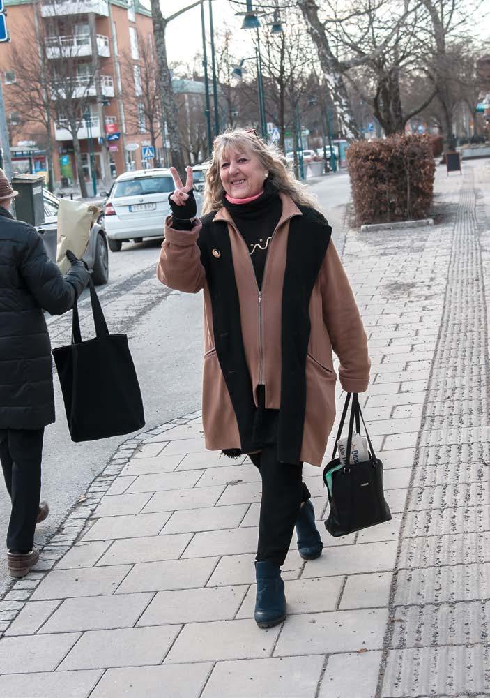 12 11 mars 17 mars 2017 TÄBY NYHETER VI ÄR NORRORT Att vara vänster i Djursholm: Det är aldrig meningslöst 248 personer röstade på Vänsterpari Dandetiet i det senaste kommunvalet ryd.