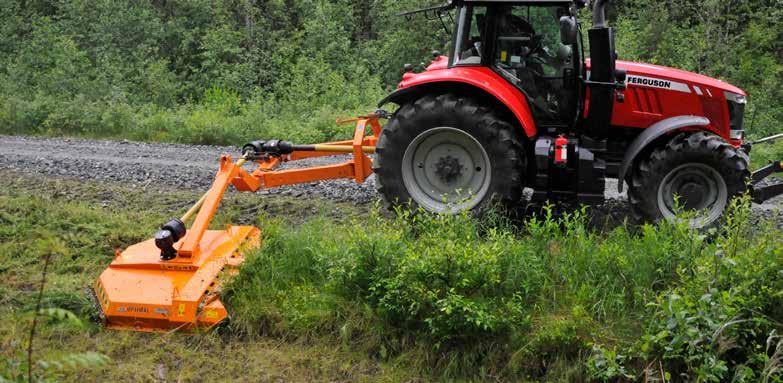 Den integrerade sidoförskjutningsramens ena arm är teleskopisk med hydrauliskt påkörningsskydd som är sammankopplat med lyftcylindern.