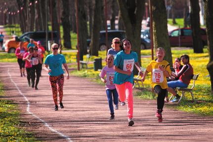 Se kontaktuppgifter nedan. Anmälningsavgifter Vuxen... 18... 180 SEK ÅMF medlem... 15... 150 SEK På startplatsen... 25... 250 SEK Barn under 12 år... 8... 80 SEK För tidtagning... + 5.