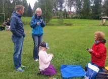 Han där med den röda flugan verkar lite lurig Fotograf: Henrik Viberg Du och