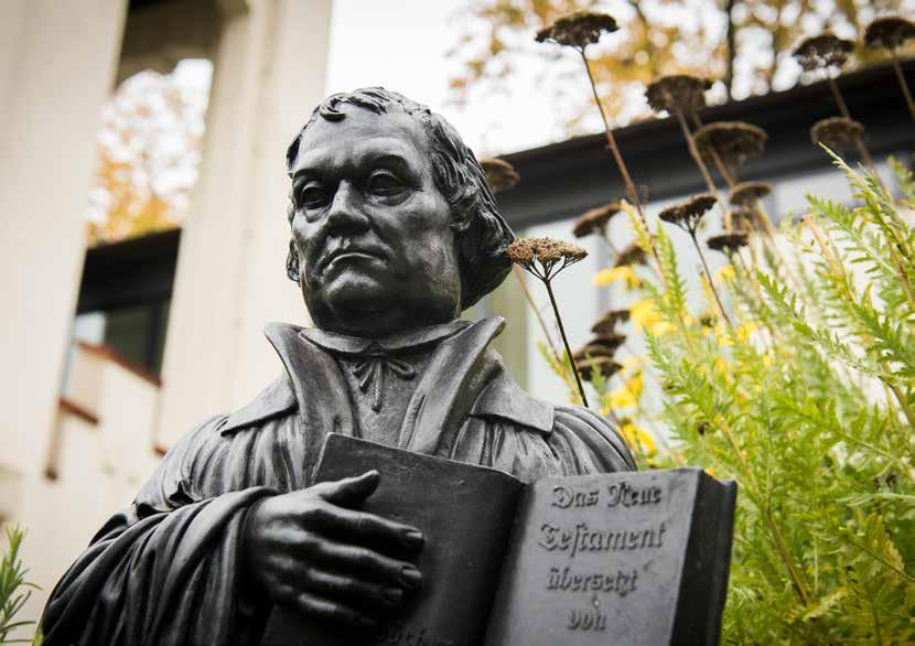 Vad händer under reformationsåret? Luther kommer på besök till Sandseryds församlingshem följande datum: 29/6 Kvällsvåfflan med sommarmusik i trädgården kl.