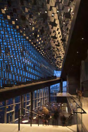 HARPA REYKJAVIK, Island 6 Harpa i Reykjaviks hamn är inte bara Islands stolthet utan också Nordens största musikhus och en av de mest