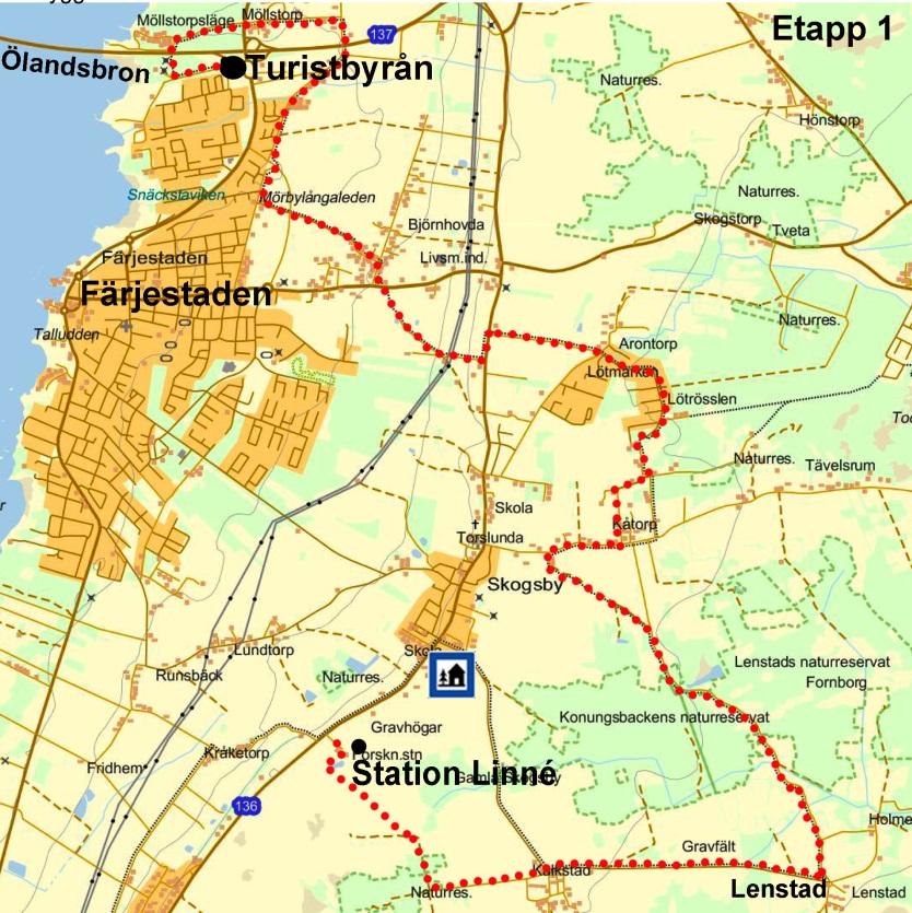 Fortsätt Djurparksvägen till den tar slut, vik av mot söder och passera under Ölandsbroleden. Efter ca 1600 meter, viker vandringsleden in på Gärdesvägen och går österut mot Björnhovda.