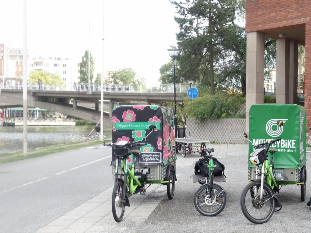 Transporter Transporter av både varor och för hantverkares utrustning kan göras betydligt i högre grad än i dag med lastcykel.