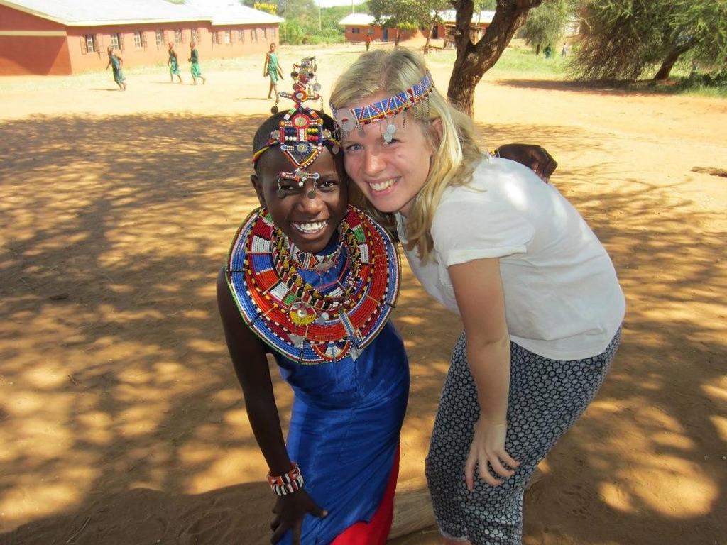 Malva Sinclair, Afrikakurs "Att kombinera studier med resor är ett oslagbart koncept.