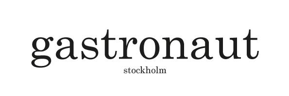 540318 2017/02818 170/10 Ansökningsdatum: 2017-04-19 Figurklass: 27.05.01. Julia Henjer, Kratsbodavägen 50B, 168 65 Bromma, Sverige.