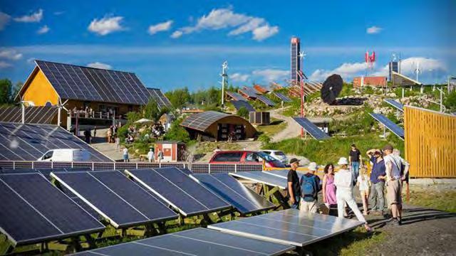 FÖRETAGSPRESENTATION ETC ETC är en mindre koncern av företag inom media, energi och byggnad som har sitt ursprung i tidningen ETC skapad 1976.