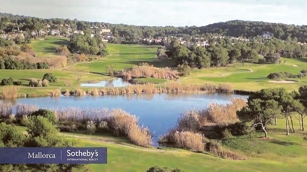 20 Mallorca Golf på Mallorca Golf på Mallorca Santa Ponsa I dag har Mallorca över 20 golfbanor och antalet växer stadigt. Men det dröjde innan något hände.