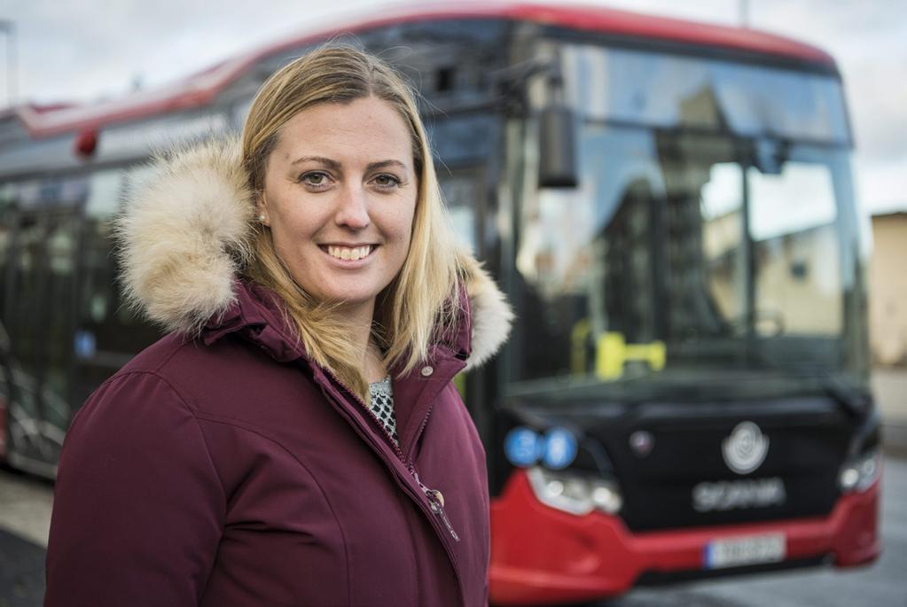 Alla som kör yrkesmässiga persontransporter ska inneha ett yrkeskompetensbevis. För att få arbeta som bussförare krävs att man har ett yrkeskompetensbevis. Beviset ska förnyas vart femte år.