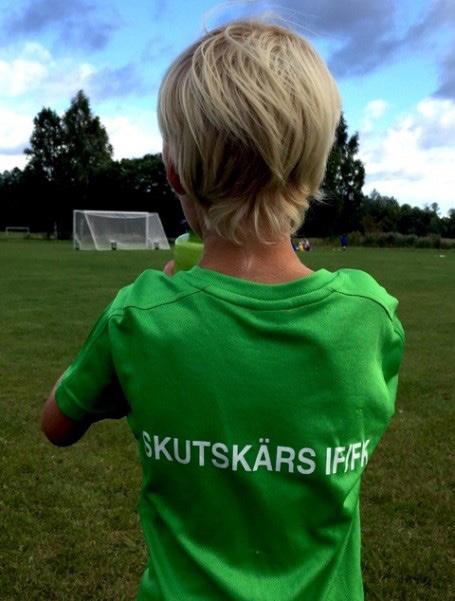 Aktiviteter med anmälningsdag Fotbollsskola Ons-fre, 9-11 augusti, kl. 09.00-12.00, s IP (5-11 år) Välkomna till 2017 års upplaga av s IF/FK fotbollsskola!