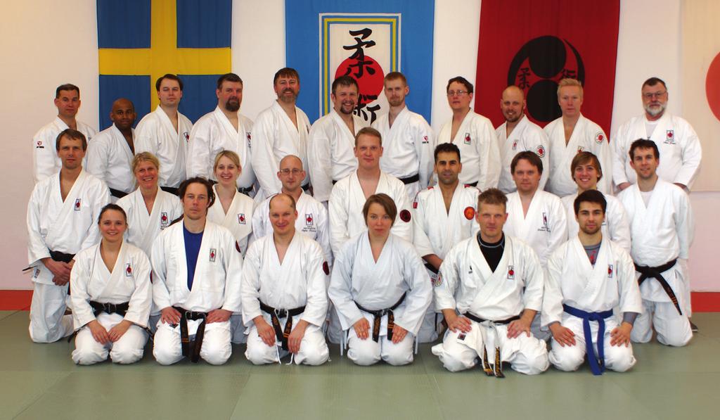 Sittande: Mimmi Sundin, Tobias Hammarberg, Rolf Eriksson, Elin Thörnblom, Kristofer Andersson Lind, Niklas Arrighetti.
