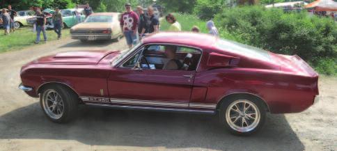 .. Shelby GT500;an hade stått undanstäld i många år (avstäld 1979) och öven ramlat ur