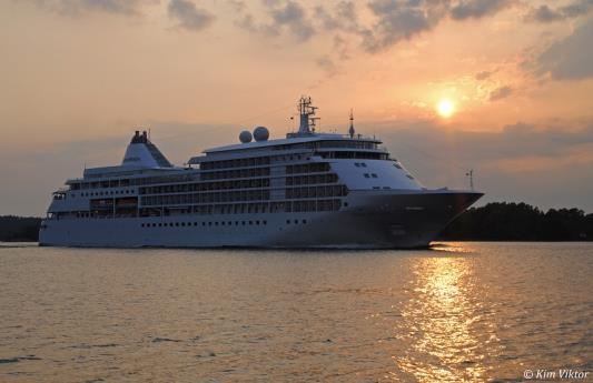 Silversea cruises Byggd: 1995 Längd: 156 meter GT: 16 800 Passagerare: