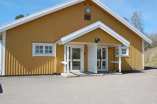 9.10. Ljungaskolans gymnastiksal Skolgatan 10 576 80 Sävsjö Telefon väx 0382-152 00 Ej markerat ledstråk Dörröppnare saknas. Ramp vid entrén saknas.