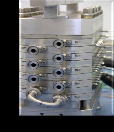 baffle - reaktor Högtrycks- och högtemperatur (<350 C, 103 bar) fixed bed plug flow flödesreaktor (flöden < 10 ml/min) Centrifugalextraktor Tunnfilsindunstare Utrustning för