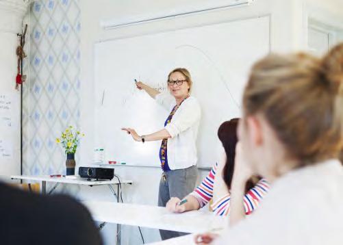 Under 2016 sålde köket mer konferensmat till externa gäster som också hyrde skolans lokaler: Centern, Socialdemokraterna, Järfälla kommun, ABF var några av gästerna.