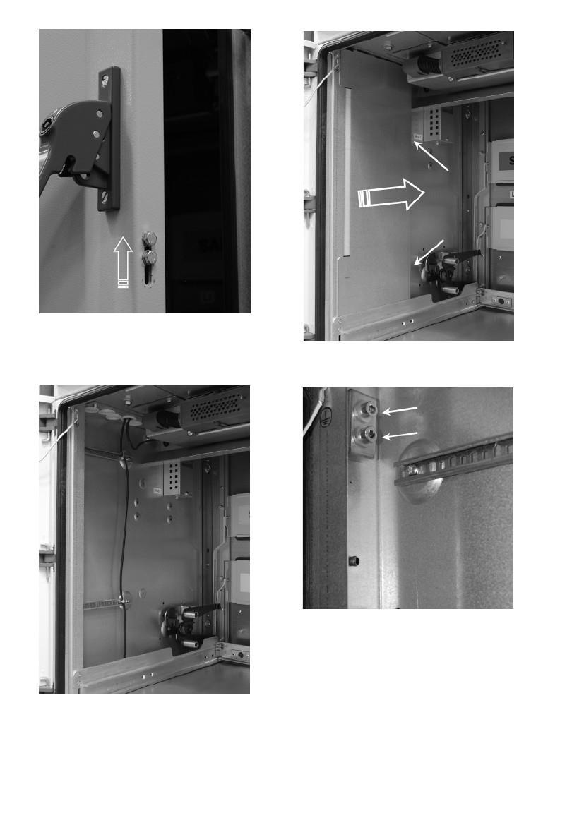 Fig 77: Skruvar på dörrens gavelsida Fig 78: Skyddsplåt för vertikal kabelkanal för