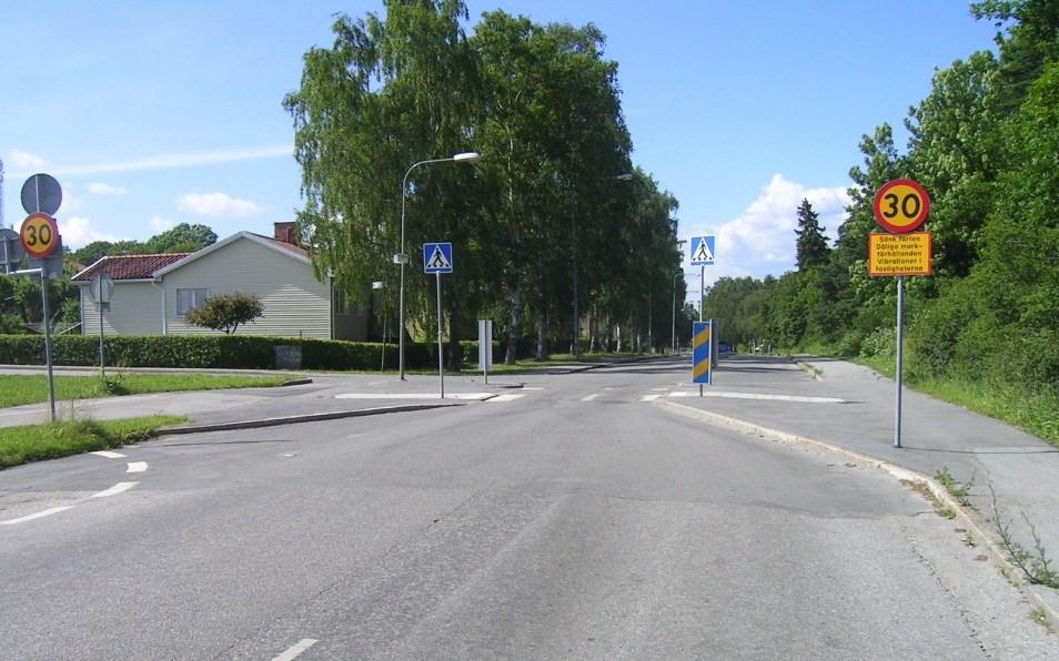 3(5) SL-S-19795 10.1 Gatuavsmalningar Avsmalningar bör väljas framför andra hastighetsdämpande åtgärder på gator med busstrafik.