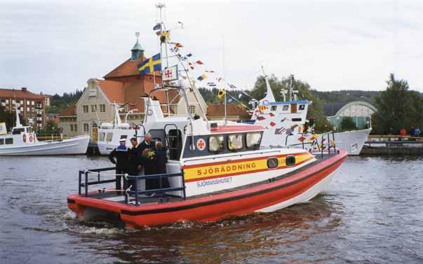 Rescue Sjömanshuset döptes i Uddevalla 1997. även erbjuda ett spirande socialt skyddsnät bildades det allra första sjömanshuset i Stockholm. Snart följde andra hamnstäder efter.
