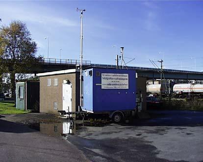 Figur 2. Den förra mätplatsen vid före detta Bohus station, norr om Jordfallsbron. Foto: Erica Steen Mycket har hänt i kommunen sedan mätningen 2001/2002.