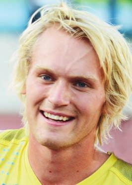 MARCUS Carl Erik NILSSON Pronounciation MAHRR-kuhss NILL-sonn 3 May 1991 (Kalmar) Kalmar & Los Angeles, CA Occupation Student Height/Weight 185 cm / 90 kg Club Högby IF Mike Maynard Decathlon