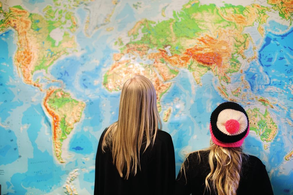 Geografi Förutsättningarna för liv på jorden är unika, föränderliga och sårbara. Det är därför alla människors ansvar att förvalta jorden så att en hållbar utveckling blir möjlig.