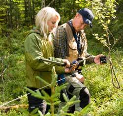 Haglöf Swedens årsringsmätare levereras i ett praktiskt plastetui med rengöringsduk och bruksanvisning. Art no 10-500-1016 Årsringsmätare.