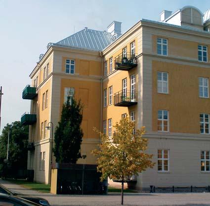 Fyra exempel på tillägg av balkonger på kasernbyggnader i Örebro, Uddevalla och Ystad 5 - Östra kaserngården