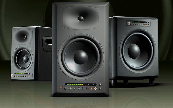 Recording/Broadcast LSR4300 Studio Monitors LSR 4300 Series LSR 4328P Powered Bi-amp Monitor with DSP-Enabled Automated RMC Room Mode Correction, 8 LF, 1 Silk Dome HF, Analog and Digital I/P 30-4441