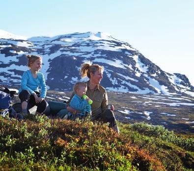 Familj på fjället. Foto: Tomas Utsi Piteå. Foto: Richard Kårström KIRUNA KOMMUN Folkmängd: 23 167 invånare Längst upp i nordligaste Sverige.