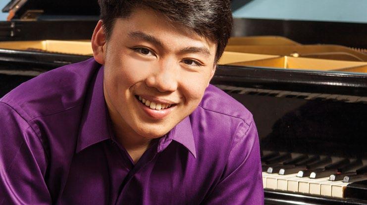 Ray Chen, violin George Li, piano Den taiwanes-australiensiske violinisten Ray Chen fick en lysande start på sin solistkarriär när han vann första pris i 2008 International Yehudi Menuhin Violin