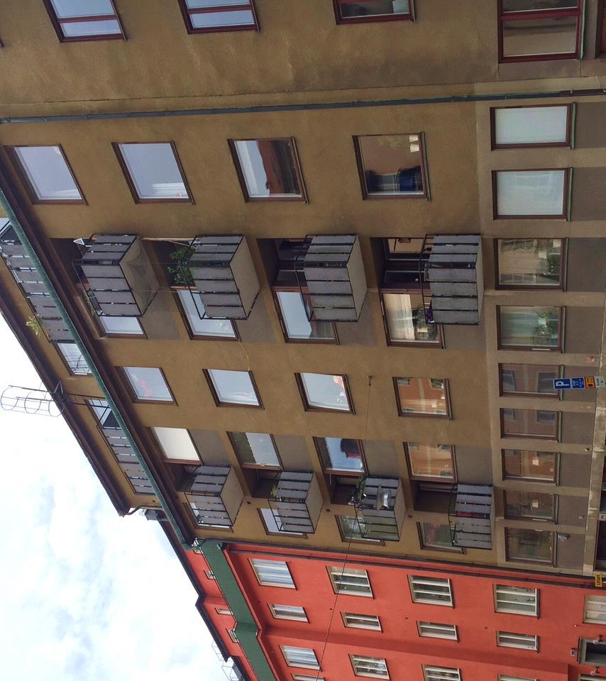 Välkommen till din nya bostad Kv. Veken 8, Åsögatan 180 Byggnadsår: 1960, antal lägenheter: 16 st, antal lokaler: 3 st HEBA Fastighets AB (publ) bildades 1952.