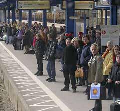 Dåvarande Banverket uppmanade kommunen att fatta beslut om att stationsläget öster om Stångån ska ligga till grund för fortsatt planering.